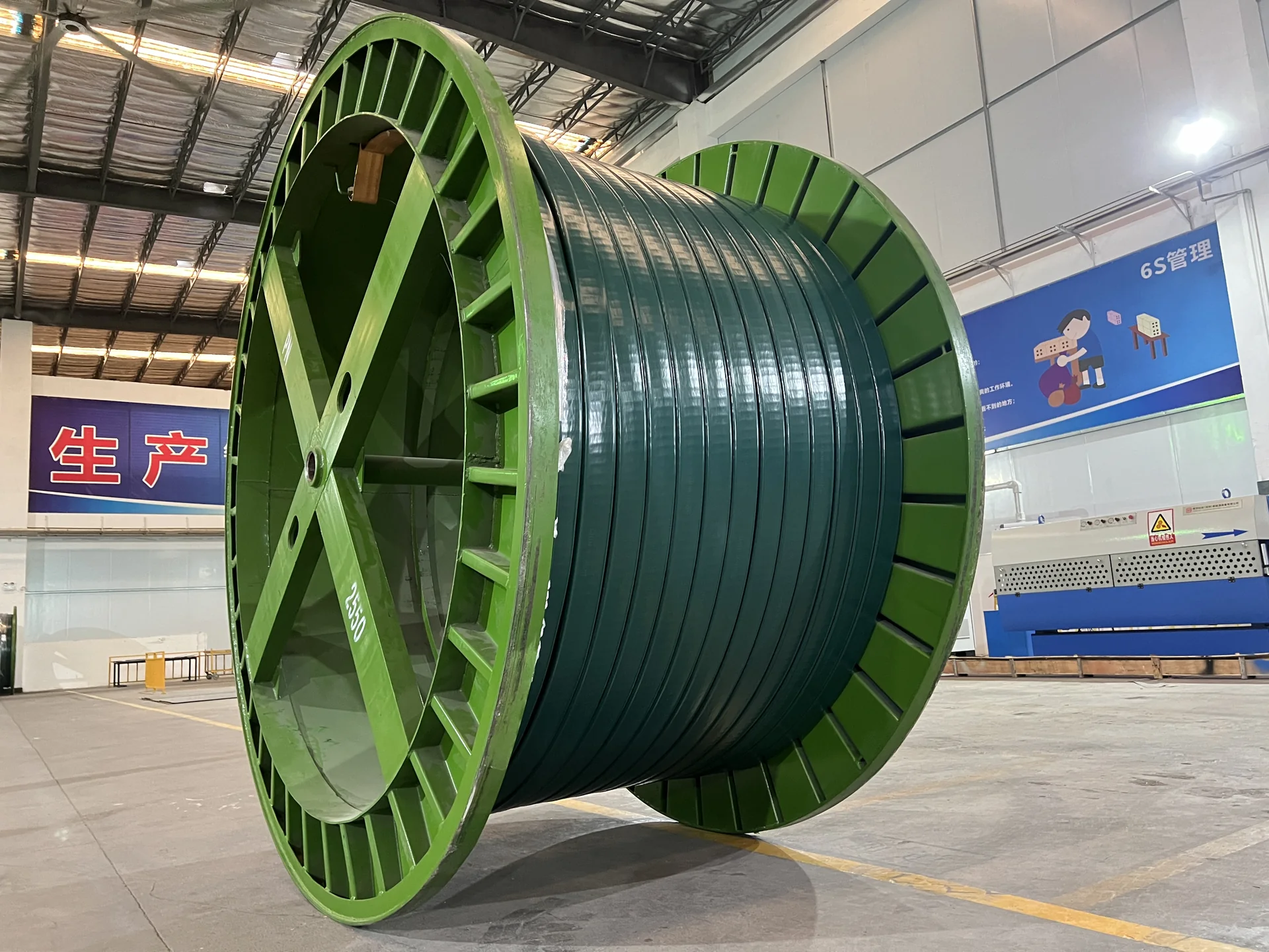 High-current flexible cable on a shipping drum